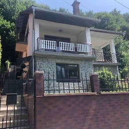 Kral Villa Совата Екстериор снимка