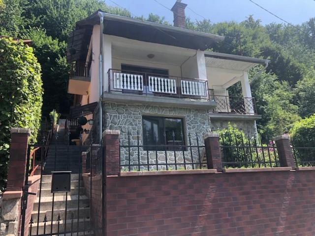 Kral Villa Совата Екстериор снимка